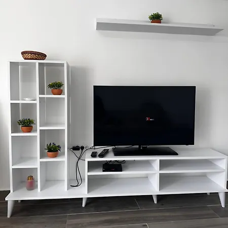 Meliora Apartment Белград Екстериор снимка